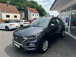 Hyundai TUCSON Trend 2WD *NAVI*KAMERA*