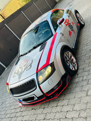 Audi TT 8N