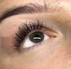 Wimperverlängerung Solingen