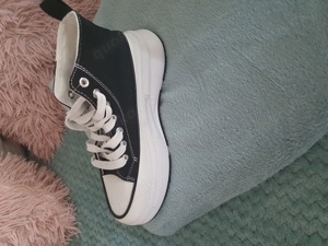 Turnschuhe Neu gr 39