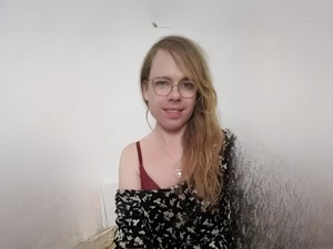 Sugarbay sucht Sugardaddy gesucht: Unterstütze mich mit sexy femininen Klamotten! Bild 1