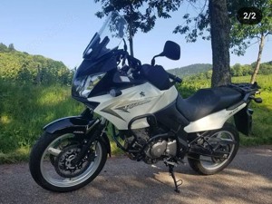 Suzuki V-Strom, Bj 2010, 2. Hand, ca 17 TKM vor 3 Jahren auf 48 PS gedrosselt, TÜV bis 07 25 