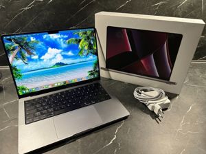 Apple MacBook Pro 14 Zoll (512GB SSD, M3, 8GB)