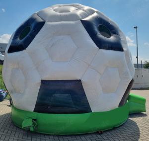 Fußball Hüpfburg 4x5m - VERMIETUNG!   MIETEN Bild 2