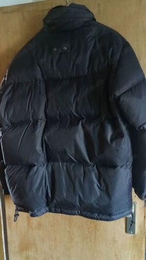 Shield Collection Winterjacke mit Kapuze, Größe M - Neu! Bild 4