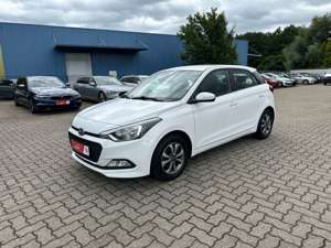 Hyundai i20 1.2 Style 1.HAND Klima SHZ Temp PDC 15"Alu