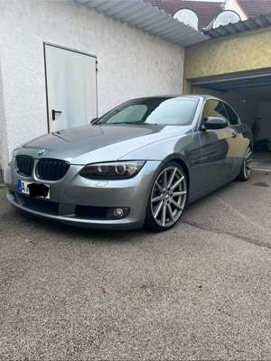 BMW 325 325i/330i Cabrio Aut.