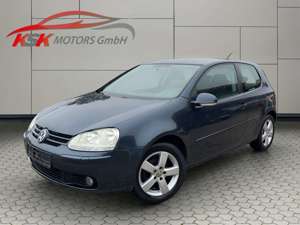 Volkswagen Golf Tour   66,-€ Monatl. Finanzi. Rate