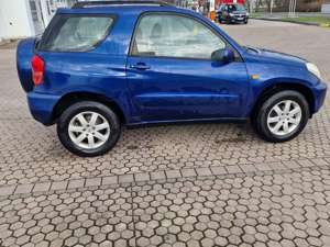 Toyota RAV 4 4x2 blue