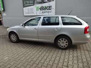 Skoda Octavia Combi 1.2  Elegance