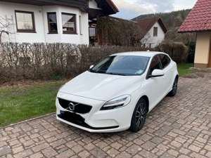 Volvo V40 T2 Momentum