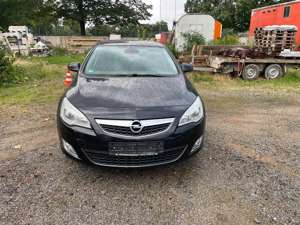 Opel Astra 2.0 CDTI DPF Edition