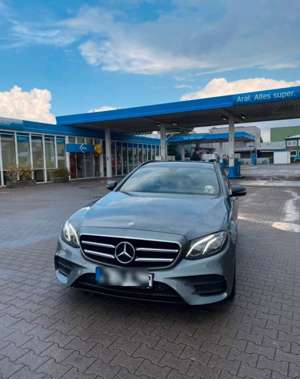 Mercedes-Benz E 220 E 220 d T 9G-TRONIC AMG Line