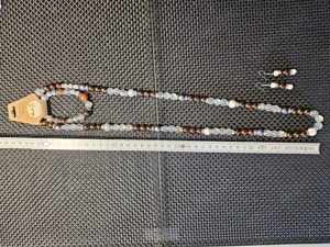 Halskette (Magicpearls) mit Armbändern und Ohrsteckern
