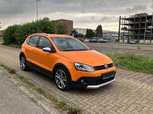 Volkswagen Polo CrossPolo-Bi-Xenon-SHZ-Klima-Tempomat-PDC