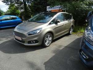 Ford S-Max Titanium