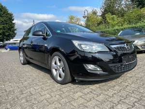 Opel Astra J Lim. 5-trg. Sport