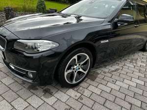 BMW 520 520d Touring Aut. Luxury Line