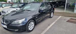 BMW 520 i Touring Edition-Navi-Panorama-Xenon-PDC-SHZ