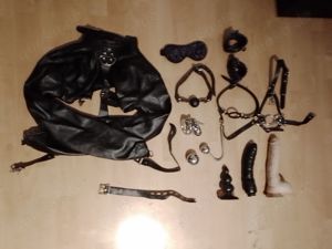 24f 7 Bondage Sissyboy Bild 5