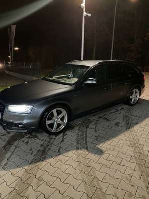 Audi A4 S line Sportpaket / plus quattro