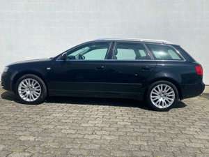 Audi A4 Avant 1.8 T Automatik/Klima/LM/CD/TÜV 12-2024