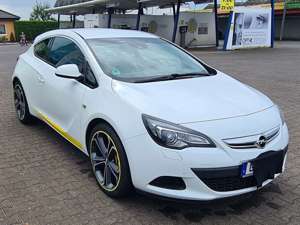 Opel Astra GTC 1.6 Turbo Innovation