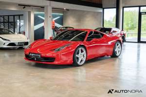 Ferrari 458 Italia mit Carbon - Racing Sitzen