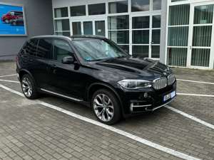 BMW X5 xDrive40d Voll Ausstattung Nightvision