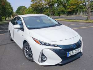 Toyota Prius Plug-in Hybrid Executive