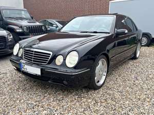 Mercedes-Benz E 55 AMG Sitzkühlung Historie Schiebedach Xenon