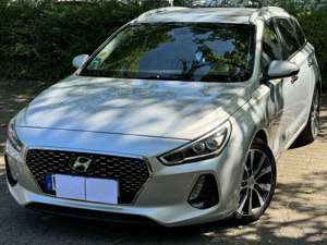 Hyundai i30 i30 Kombi Diesel Kombi 1.6 CRDI Premium