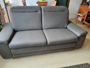 Zwei 3 Sitzer Sofas - 