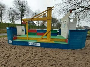 Containerschiff, Fischkutter, Hansekogge, Wikingerschiff