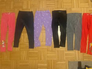 6 Leggings für Kinder in Größe 134 140