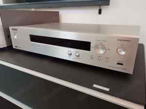 Onkyo T4070 NetzwerkTuner InternetRadio, UKWMWDAB+, AirPlay