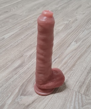 XL Dildo mit Saugnapf und Vorhaut  Bild 2