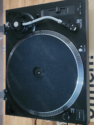 Plattenspieler DUAL DTJ 301.1 USB Professional Turntable