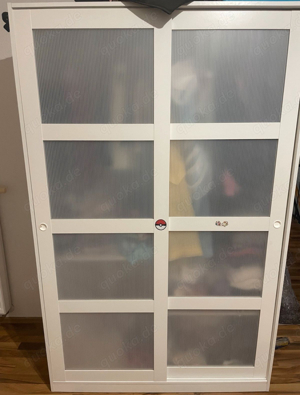 Ikea Kvikne Kleiderschrank