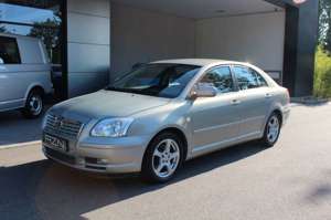 Toyota Avensis 2.0  Sol Liftback