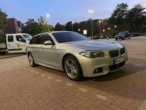 BMW 530 530d xDrive Touring Sport-Aut.