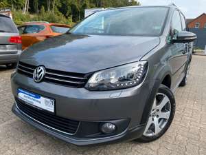 Volkswagen Touran CrossTouran DSG NAVI SHZ PDC Tempomat