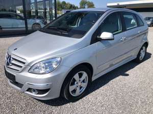 Mercedes-Benz B 180 Autotronic*Bi-Xenon*COMAND*Park-Assistent*1.Hand*