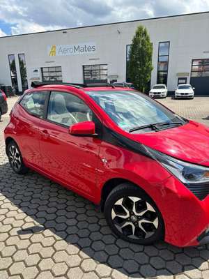 Toyota Aygo x-sky , Apple CarPlay, Faltdach, Automatik