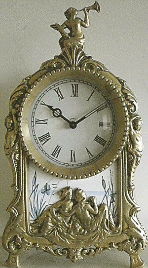 Antieke Fransözichen Bronzen Wekker Uhr.