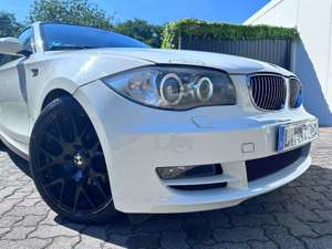 BMW 120 120d (187 UB51)