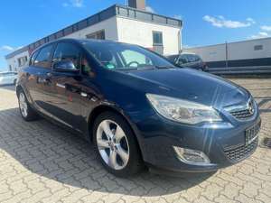 Opel Astra J Lim.5-trgEdition*KLIMA*PDC EU5 Tüv 10-25