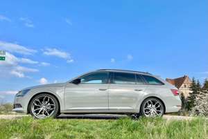 Skoda Superb Combi 2.0 TDI DSG Sportline