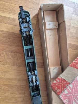 Märklin HO DL800 "Doppel-Diesellokomotive", grün = im alten Karton!  Bild 9