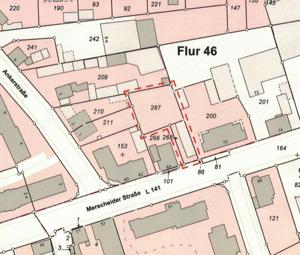 Ruhiges Baugrundstück (Hinterland) plus sieben Bestandsgaragen